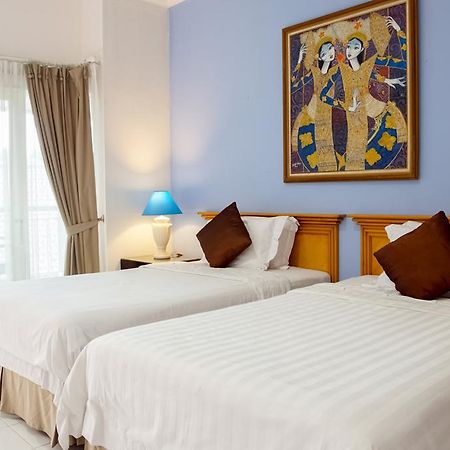 Topaz Guest House Jakarta Kültér fotó