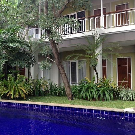 Topaz Guest House Jakarta Kültér fotó
